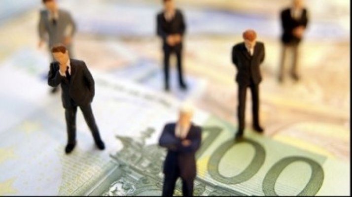 Cum vor evolua salariile managerilor în 2012